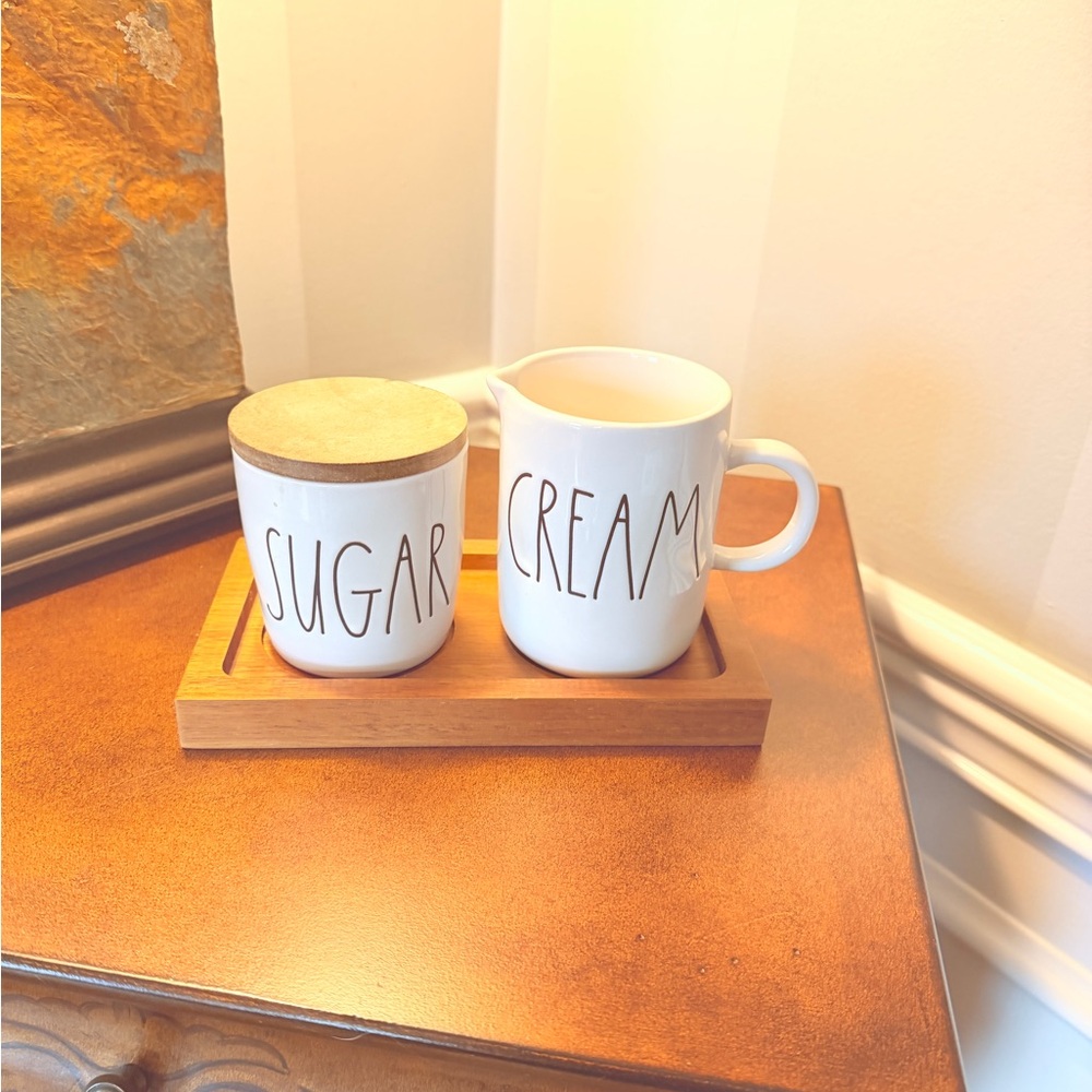 Rae Dunn Cream and Sugar Set
